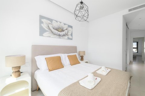 Villa en venta en Pilar de la Horadada, Alicante, España 2 dormitorios, 82 m2 No. 144035 - foto 11