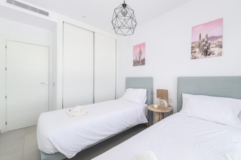 Villa en venta en Pilar de la Horadada, Alicante, España 2 dormitorios, 82 m2 No. 144035 - foto 8