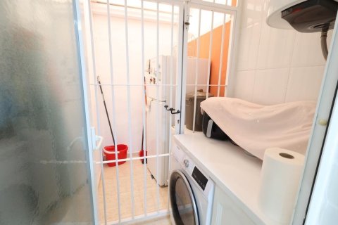Bungalo pārdošanā Alicante, Spānijā 2 istabas, 85 m2 Nr. 196268 - attēls 11