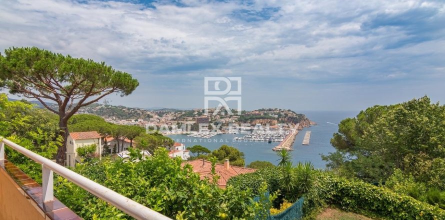 Kamienica w Sant Feliu de Guixols, Girona, Hiszpania 4 sypialnie, 200 mkw. nr 177147