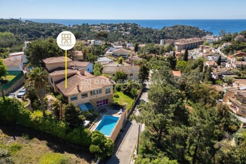 Dom w Lloret de Mar, Girona, Hiszpania 7 sypialni, 454 mkw. nr 177149