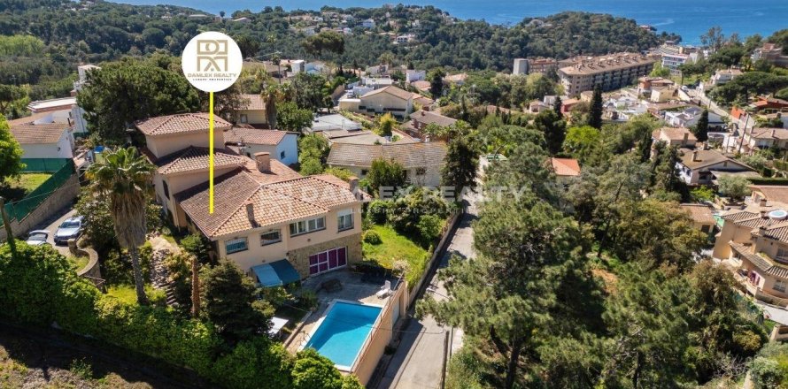 Dom w Lloret de Mar, Girona, Hiszpania 7 sypialni, 454 mkw. nr 177149