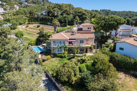 Dom w Lloret de Mar, Girona, Hiszpania 7 sypialni, 454 mkw. nr 177149 – zdjęcie 21