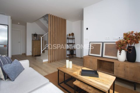 Villa till salu i Monforte del Cid, Alicante, Spanien 3 sovrum, 125 kvm. Nr. 73250 - foto 8