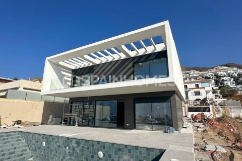 Villa in vendita Benalmadena, Malaga, Spagna 3 camere da letto, 243 mq. N° 73252 - foto 12