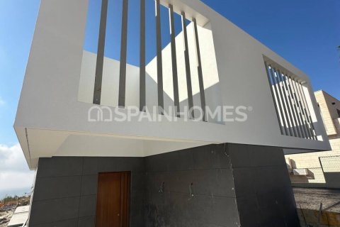 Villa in vendita Benalmadena, Malaga, Spagna 3 camere da letto, 243 mq. N° 73252 - foto 14