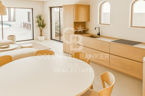 House à vendre à Empuriabrava, Girona, Espagne, 4 chambres, 220 m2 No. 178956 - photo 4