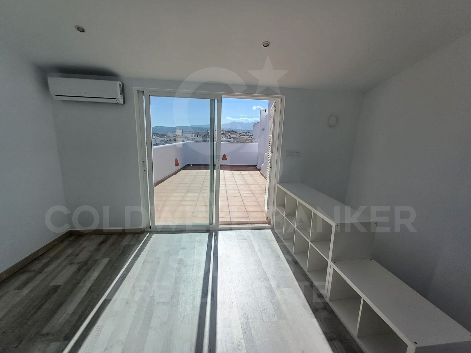 Hus i Benitachell, Alicante, Spanien 3 sovrum, 192 kvm. Nr. 178955