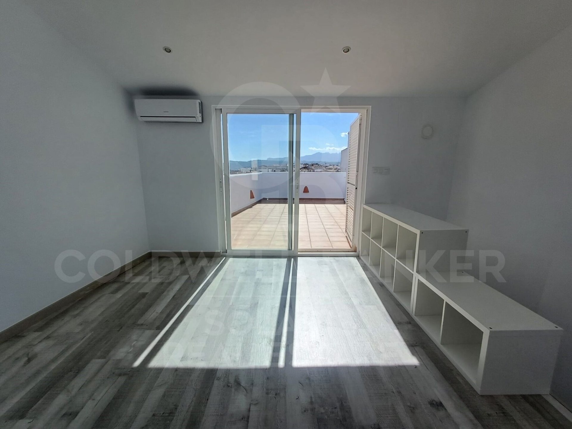 Hus i Benitachell, Alicante, Spanien 3 sovrum, 192 kvm. Nr. 178955