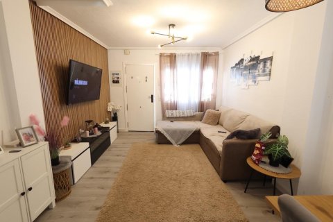 Duplex zum Verkauf in Pilar de la Horadada, Alicante, Spanien 2 Schlafzimmer, 75 m2 Nr. 168794 - Foto 9