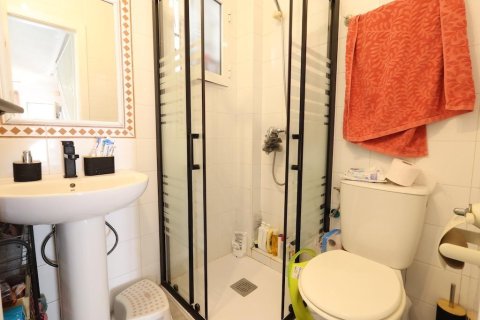Duplex zum Verkauf in Pilar de la Horadada, Alicante, Spanien 2 Schlafzimmer, 75 m2 Nr. 168794 - Foto 16