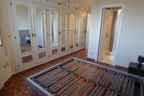 Apartament w Cabo De Las Huertas, Alicante, Hiszpania 4 sypialnie, 130 mkw. nr 168791 – zdjęcie 19