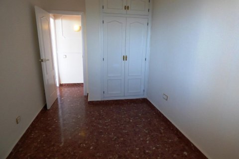 Apartament w Cabo De Las Huertas, Alicante, Hiszpania 4 sypialnie, 130 mkw. nr 168791 – zdjęcie 28