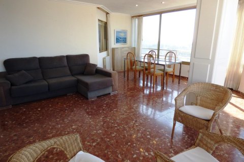 Apartament w Cabo De Las Huertas, Alicante, Hiszpania 4 sypialnie, 130 mkw. nr 168791 – zdjęcie 9