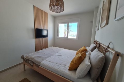 Apartament w Alicante, Hiszpania 2 sypialnie, 85 mkw. nr 168792 – zdjęcie 17