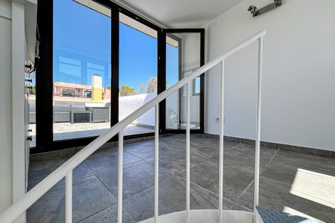 Apartamento en venta en Palmanova, Mallorca, España 2 dormitorios, 80 m2 No. 143532 - foto 11