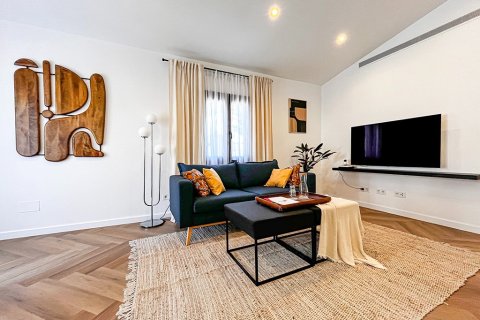 Apartamento en venta en Palmanova, Mallorca, España 2 dormitorios, 80 m2 No. 143532 - foto 1