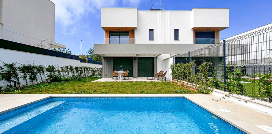 Villa en Puig De Ros, Mallorca, España 4 dormitorios, 174 m2 No. 143536