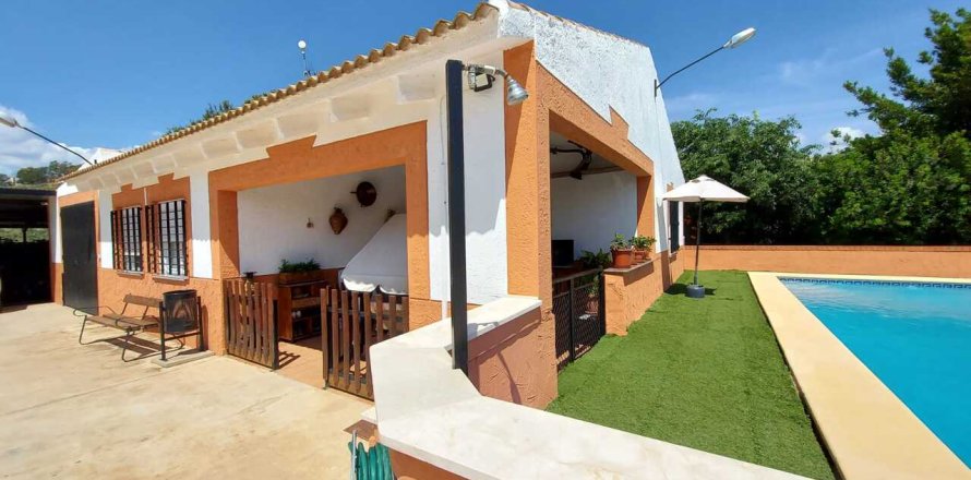 Villa a Calasparra, Murcia, Spagna 3 camere da letto, 160 mq. N° 195683