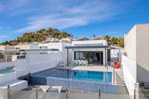 Villa for sale San Miguel de Salinas, Alicante, Spain 4 bedrooms, 272 sq.m. No. 115778 - photo 1
