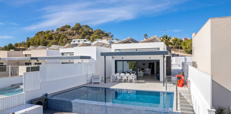 Villa San Miguel de Salinas, Alicante, Spain 4 bedrooms, 272 sq.m. No. 115778