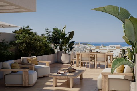 Apartment for sale in Estepona, Malaga, Spain 3 bedrooms,  No. 176180 - photo 2