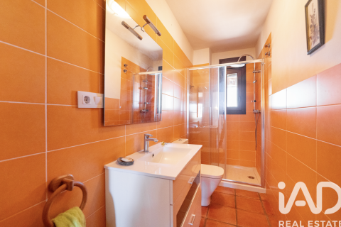 Продажа дома в Вильянуэва-де-ла-Вера, Касерес, Испания 7 спален, 234м2 №187785 - фото 13