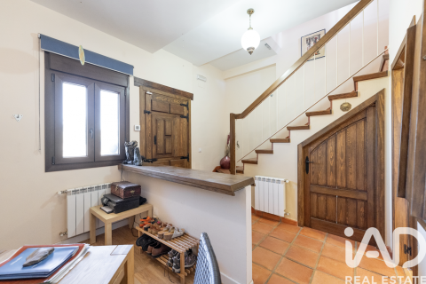 Продажа дома в Вильянуэва-де-ла-Вера, Касерес, Испания 7 спален, 234м2 №187785 - фото 5