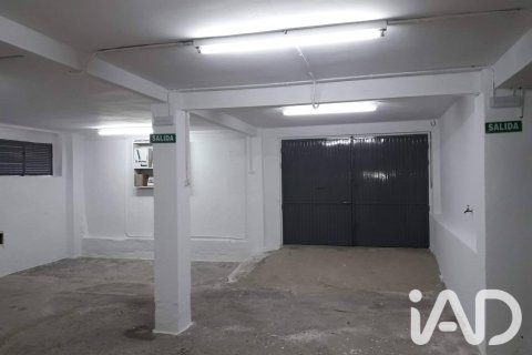 Garage for sale in Madrid, Spain 207 sq.m. No. 187788 - photo 2