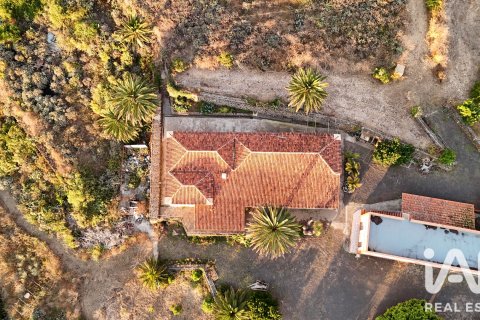 Продажа дома в Сан-Кристобаль-де-Ла-Лагуна, Тенерифе, Испания 7 спален, 552м2 №188107 - фото 3