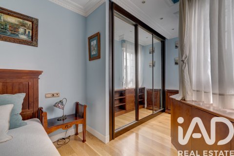 Продажа квартиры в Бильбао, Вискайя, Испания 3 спальни, 99.92м2 №188103 - фото 22