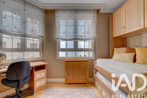 Продажа квартиры в Бильбао, Вискайя, Испания 3 спальни, 99.92м2 №188103 - фото 16