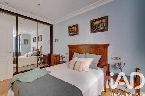 Продажа квартиры в Бильбао, Вискайя, Испания 3 спальни, 99.92м2 №188103 - фото 23