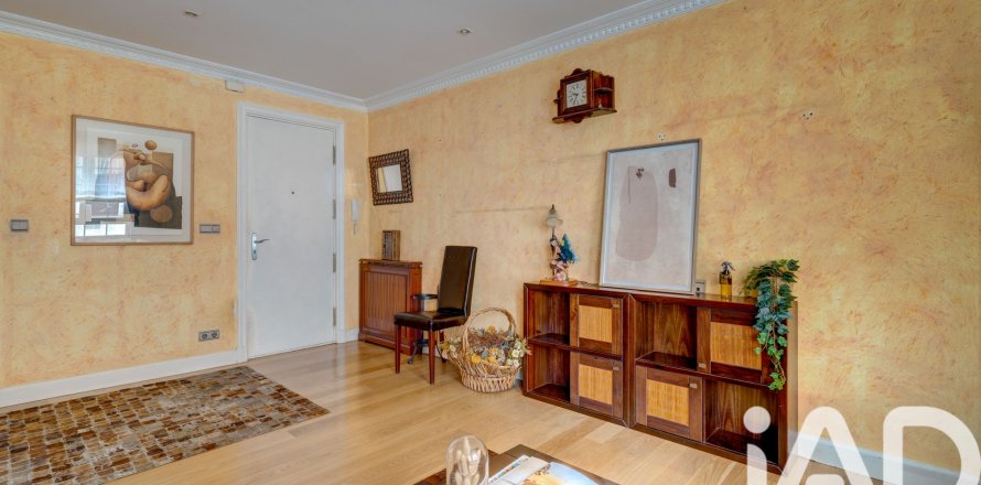 Квартира в Бильбао, Вискайя, Испания 3 спальни, 99.92м2 №188103