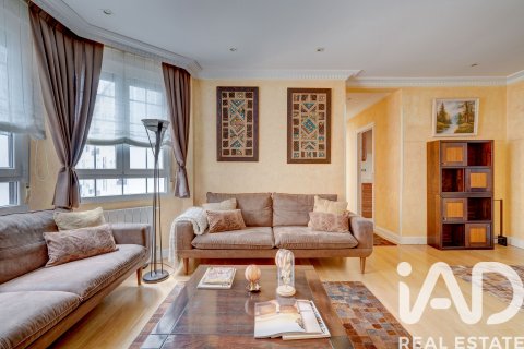 Продажа квартиры в Бильбао, Вискайя, Испания 3 спальни, 99.92м2 №188103 - фото 3