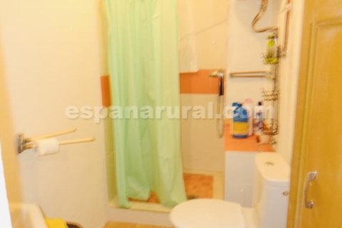 House for sale in Baza, Granada, Spain 4 bedrooms, 300 sq.m. No. 184014 - photo 8