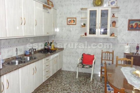 House zum Verkauf in Caniles, Granada, Spanien 4 Schlafzimmer, 250 m2 Nr. 184018 - Foto 9