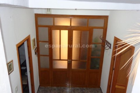 House zum Verkauf in Caniles, Granada, Spanien 4 Schlafzimmer, 250 m2 Nr. 184018 - Foto 2