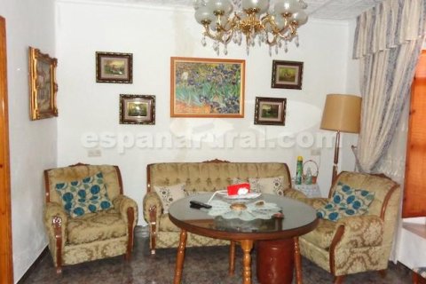 House zum Verkauf in Caniles, Granada, Spanien 4 Schlafzimmer, 250 m2 Nr. 184018 - Foto 3