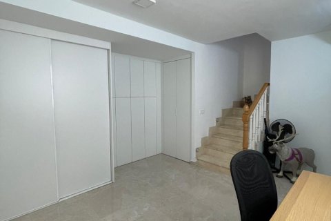 Duplex in vendita a Mijas, Malaga, Spagna 4 camere da letto, 300 mq. N° 195650 - foto 19