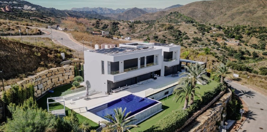 Villa in Mijas, Malaga, Spanien 5 Schlafzimmer, 832 m2 Nr. 148817