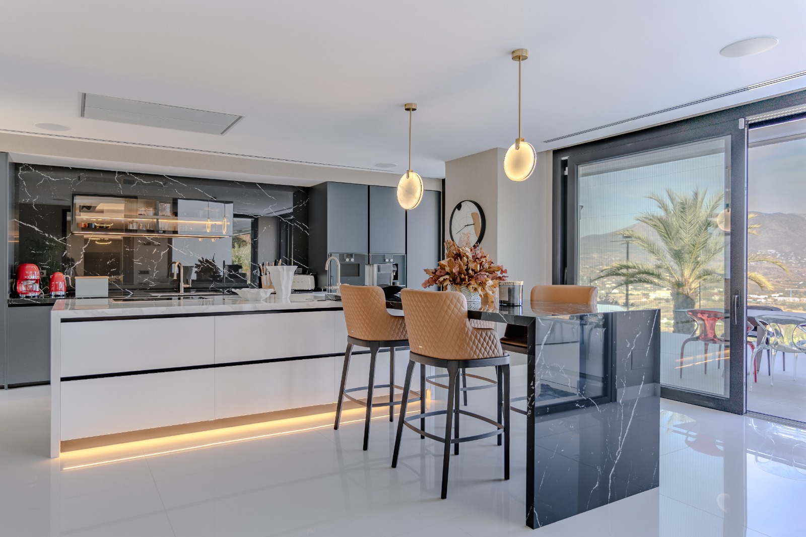 Villa a Mijas, Malaga, Spagna 5 camere da letto, 832 mq. N° 148817