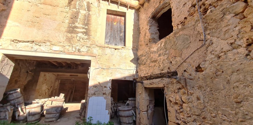 Townhouse in Porreres, Mallorca, Spain 1022 sq.m. No. 148821