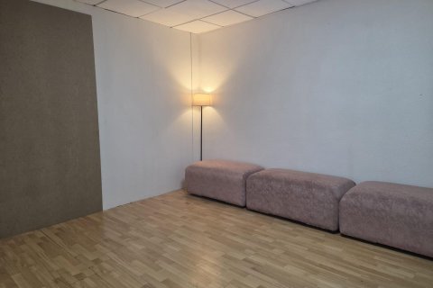 Liikekiinteistö vuokrattavana El Campello, Alicante, Espanja, 2 makuuhuonetta, 85 m2 No. 181273 - kuva 14
