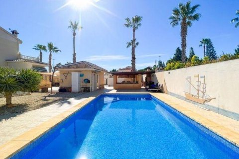 House in Ciudad Quesada, Alicante, Spain 5 bedrooms, 300 sq.m. No. 181275