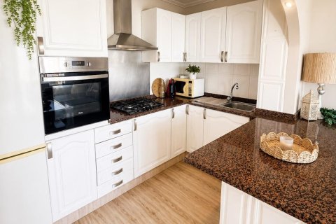 Apartment à vendre à Alicante, Espagne, 3 chambres, 90 m2 No. 181272 - photo 12