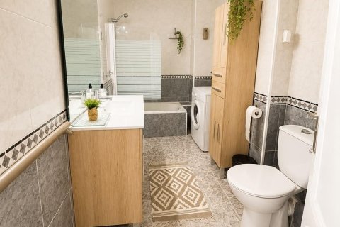 Apartment à vendre à Alicante, Espagne, 3 chambres, 90 m2 No. 181272 - photo 8