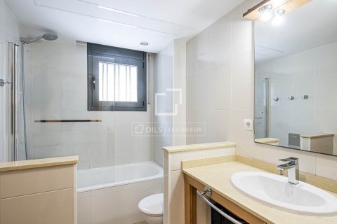 Appartamento in vendita a Castelldefels, Barcelona, Spagna 3 camere da letto, 111 mq. N° 192664 - foto 17