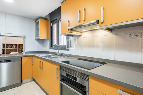 Appartamento in vendita a Castelldefels, Barcelona, Spagna 3 camere da letto, 111 mq. N° 192664 - foto 4