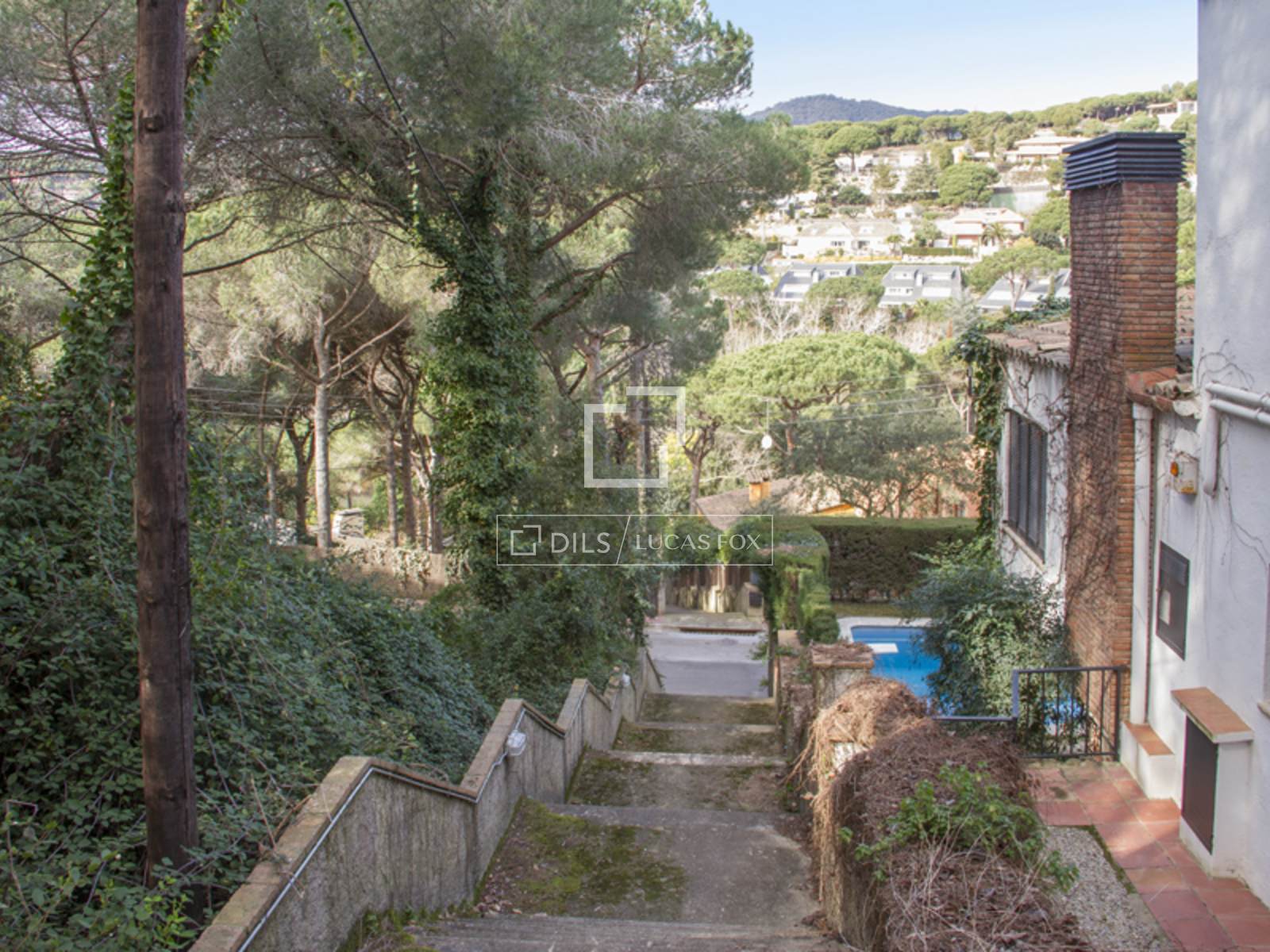 Tontti Cabrils, Barcelona, Espanja 788 m2 No. 192662